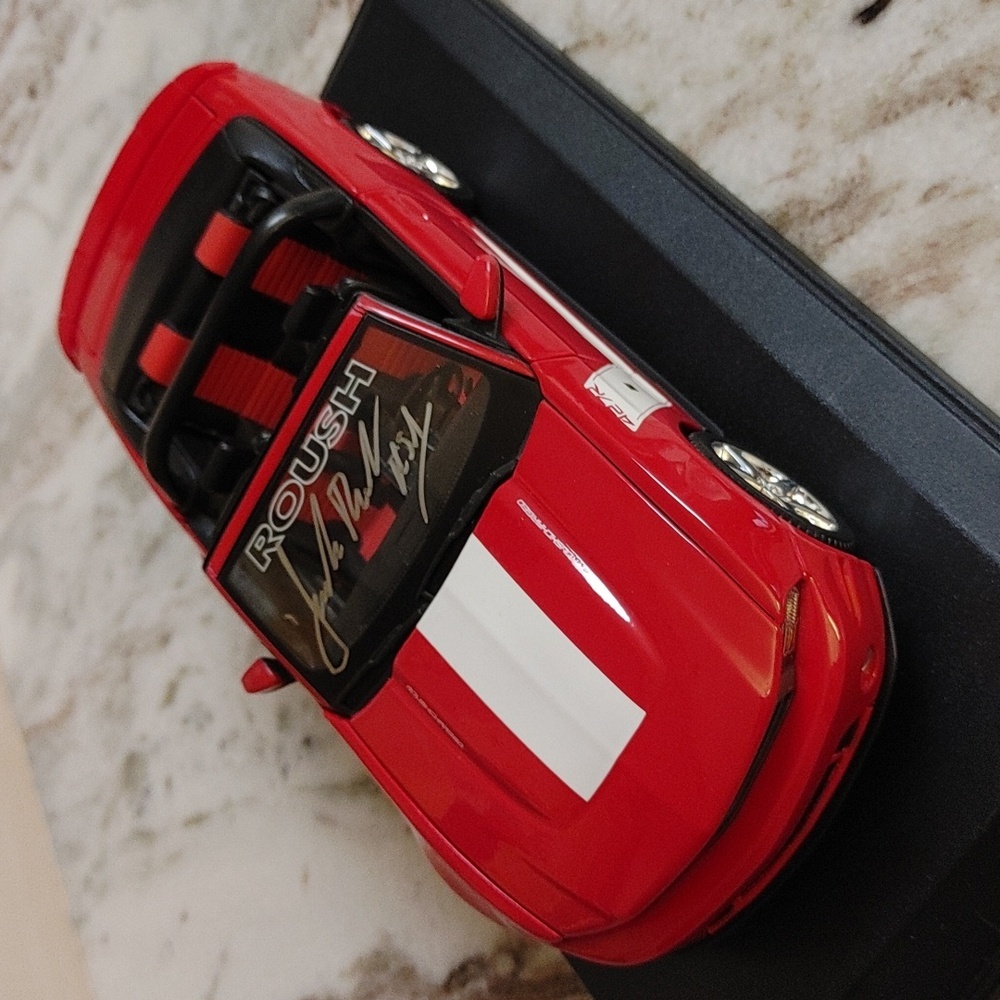 Maisto Diecast Model of 2010 Signed Roush 427R Ford Mustang Convertible